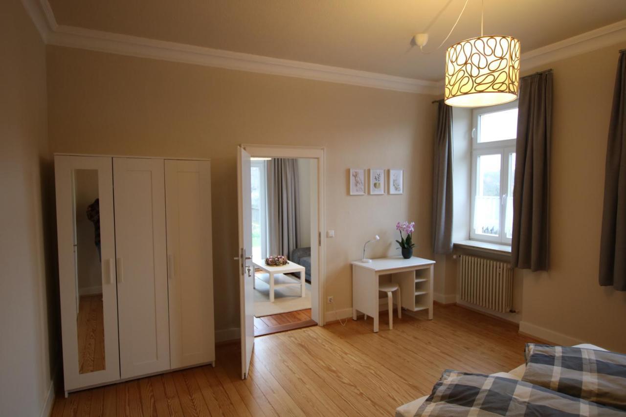 Ferienwohnung Altes Pfarrhaus Bargen エクステリア 写真